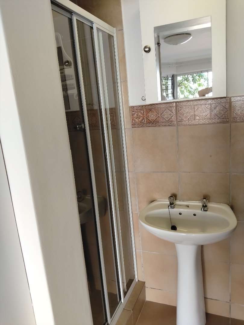 To Let 1 Bedroom Property for Rent in Reebok Western Cape